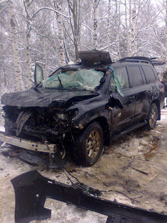 «Тойота Лэнд-Крузер» опрокинулся в кювет – погибли все пассажиры и водитель