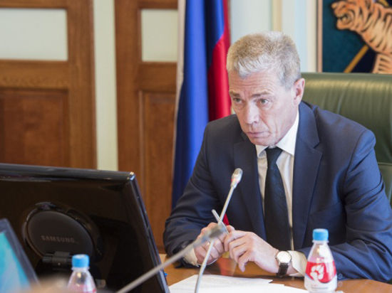 Вице-губернатор Приморского края Александр Лось провел рабочее заседание по вопросам привлечения и использования иностранных работников