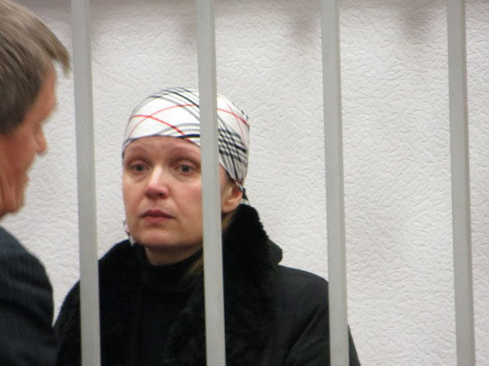 Сегодня, 21 апреля, вынесен приговор жительнице Челябинска, которая сбила насмерть двух детей. 