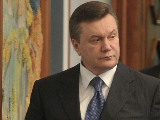 «Легитимный президент» Украины снова отстал от поезда

