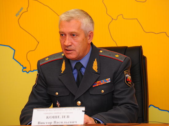 Ключевая должность министра ВД РС (Я) снова вакантна. При этом новая должность Виктора Кошелева уже известна.