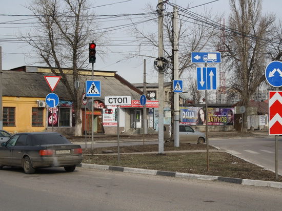 Как воронежские дорожники веселят народ 