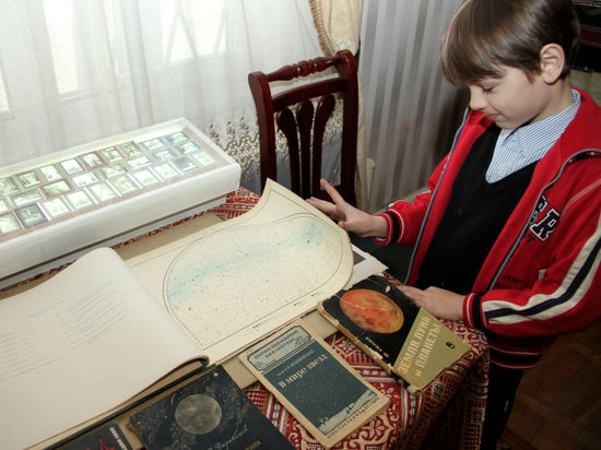 Выставка, приуроченная к Дню космонавтики, открылась в Доме-музее семьи Сухановых