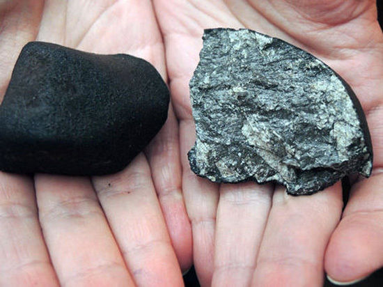 В Златоусте в ближайшее время начнут изготавливать сувенирные медали с фрагментами челябинского метеорита.