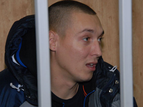 Время содержания под стражей для Романа Чумакова, обвиняемого в разбойном нападении, продлено до 13 сентября