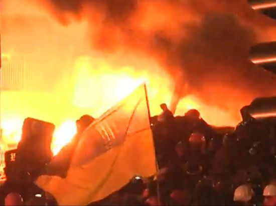 MKRU продолжает следить за бурными событиями в Киеве