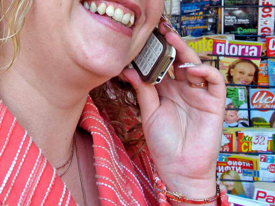 Профсоюзы Франции заключили соглашение, запрещающие поднимать трубку телефона в нерабочее время