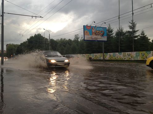 Ливень в Москве привел к потопу