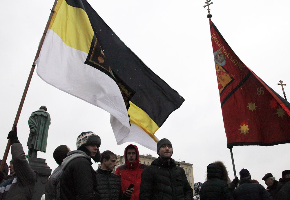Шествие в поддержку соотечественников на Украине прошло в Москве