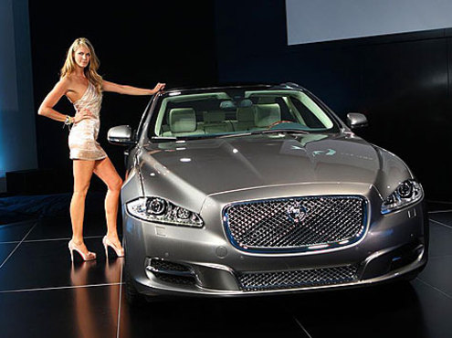 Jaguar XJ назван самым роскошным автомобилем года