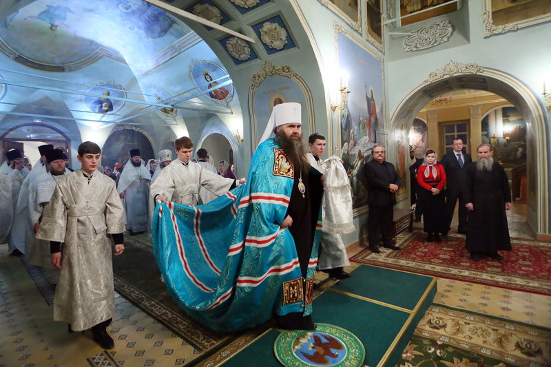 Митрополит Георгий освятил нижегородский храм в честь святых Жен Мироносиц