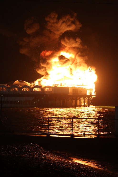 Во время презентации фильма-катастрофы на "Кинотавре" произошел пожар