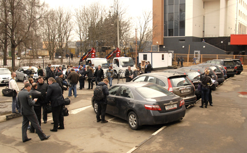 Полиция вернула угнанные машины владельцам