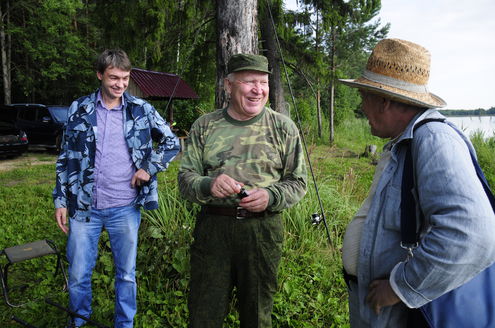 Валерий Шанцев сходил на рыбалку с читателями “МК в Нижнем“