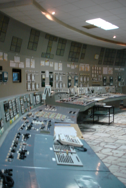 Катастрофа века: Чернобыль продолжает работать