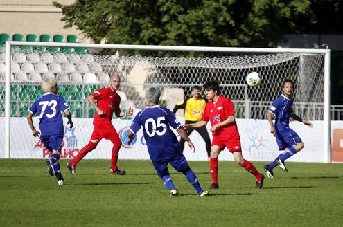 Сборная России досрочно обеспечила себе первое место на групповом этапе «Арт-футбола»