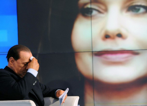 Сильвио Берлускони подал в отставку с поста премьера Италии