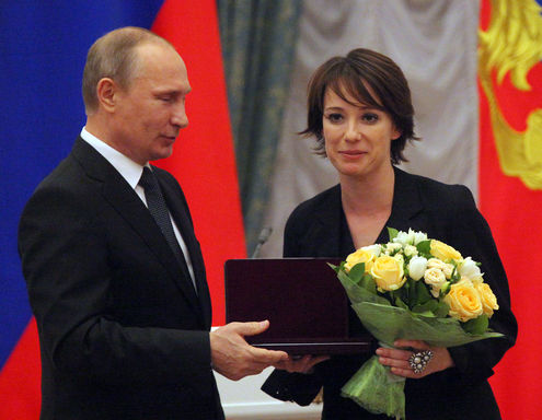 Владимир Путин вручил госнаграды в Екатерининском зале Кремля