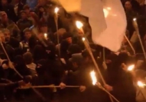 Активисты Майдана избивали друг друга горящими факелами