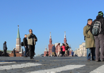 Задержанный на Красной площади угонщик эвакуатора козырял связями в Кремле