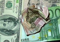 Рублевый апокалипсис сегодня: Евро стоит 83 рубля, доллар - 66