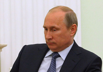 Путин подписал ряд законов: налоговый маневр, борьба с офшорами, "пиратами" и НКО 