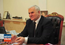 Для экс-мэра Махачкалы Амирова прокурор попросил «чертову дюжину»