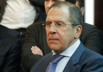 Лавров выразил "озабоченность" по поводу концентрации тяжелых вооружений в районе Дебальцево