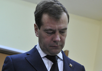 Медведев оказался богаче Путина за счет премий
