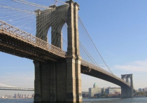 Самый знаменитый мост Нью-Йорка обрушился на пешеходов