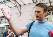 Судья Коробченко спасла Навального от одиночества