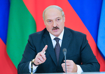 Лукашенко держит националистов "на привязи" - чтобы не было, "как в Украине"