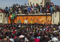 В Буркина-Фасо захватил власть подполковник Исаак Зида