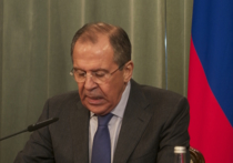 Лавров обвинил Запад в попытке «протащить» новые санкции против России в связи с трагедией в Мариуполе
