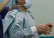 Московские хирурги вытащили из желудка женщины сим-карту