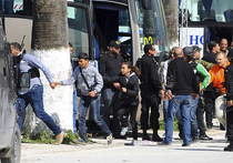 Захват заложников в Тунисе: 17 туристов погибли, террористы ликвидированы