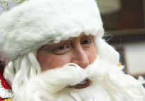 Каждый москвич сможет стать Дедом Морозом для пенсионеров