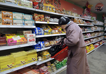 Прогноз: россиянам придется потратить на продукты более половины своих доходов