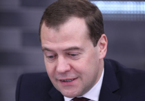 Медведев привез в Китай первую выставку своих фотографий