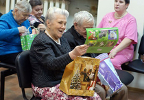 В Улан-Удэ молодежь подарит старикам новогоднюю  сказку
