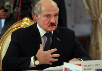 Лукашенко обвинил Украину в потере Крыма: "Почему вы отдали его без единого выстрела?"