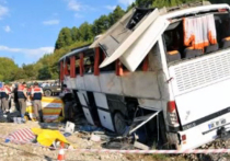 Неудачный трансфер: в Турции перевернулся автобус с российскими туристами 