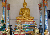 Первый буддийский храм будет украшен монгольскими статуями
