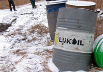 Эксперт: Нефть может упасть до 30 долларов за баррель