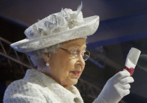 Британская монархия: королева-бабушка идет на рекорд, а внуки ищут себя