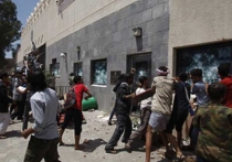 Российское генконсульство в Адене атаковано и разграблено мятежниками