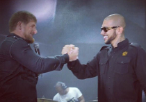 Кадыров сделал Тимати заслуженным артистом Чечни, рэпер счастлив