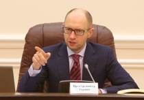 Яценюк потребовал объяснений от министра энергетики за признание Крыма частью России
