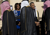 Мишель Обаму раскритиковали за пренебрежение исламским этикетом: "Вела себя еще хуже, чем ее муж в Индии"
