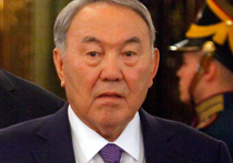 В Казахстане состоятся досрочные выборы президента Назарбаева